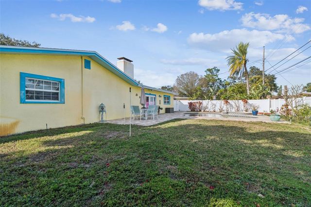 461 DEVILLE DRIVE E, Largo, FL 33771