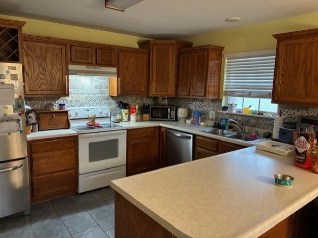 1277 Fox Trail Drive, Elkins, AR 72727