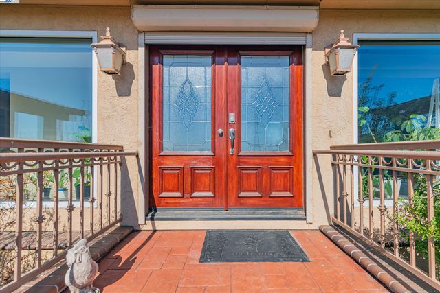 41794 Vargas Rd, Fremont, CA 94539