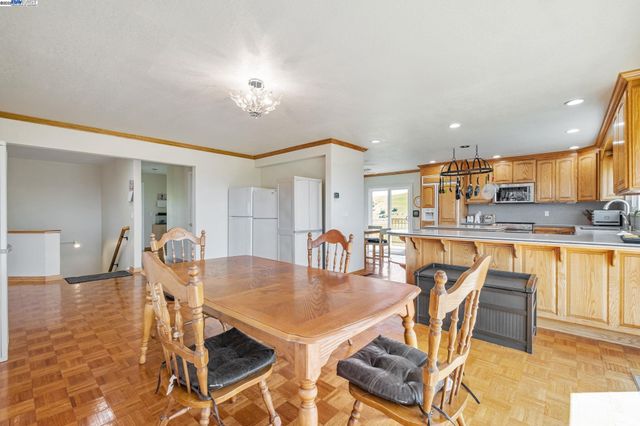 41794 Vargas Rd, Fremont, CA 94539