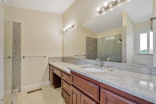 41794 Vargas Rd, Fremont, CA 94539