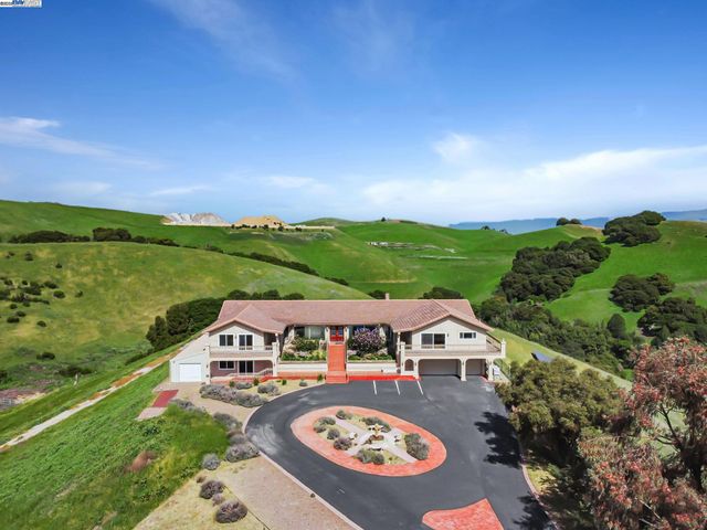 41794 Vargas Rd, Fremont, CA 94539