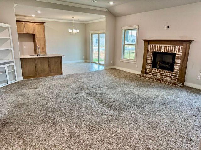 912 Hickory Meadows Avenue, Tontitown, AR 72762