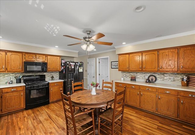 102 Dogwood Drive, Lancaster, KY 40444