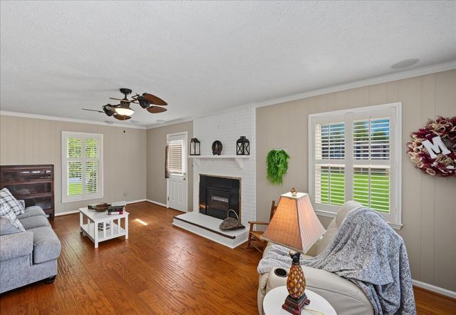 102 Dogwood Drive, Lancaster, KY 40444