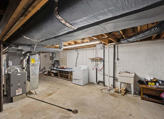 102 Dogwood Drive, Lancaster, KY 40444