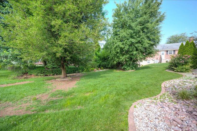 102 Dogwood Drive, Lancaster, KY 40444