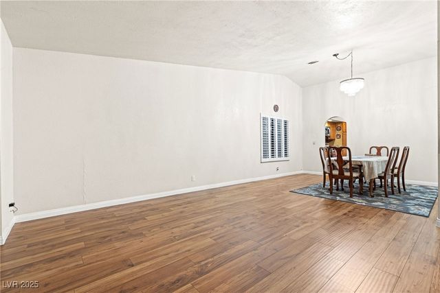 7530 Demona Drive, Las Vegas, NV 89123