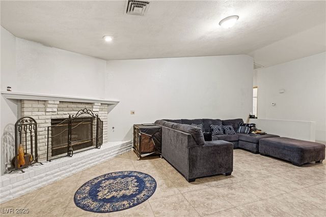 7530 Demona Drive, Las Vegas, NV 89123