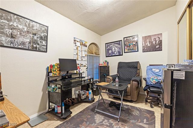 7530 Demona Drive, Las Vegas, NV 89123