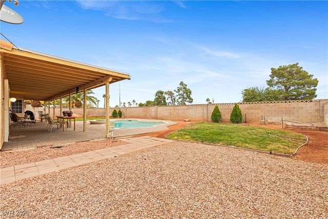 7530 Demona Drive, Las Vegas, NV 89123