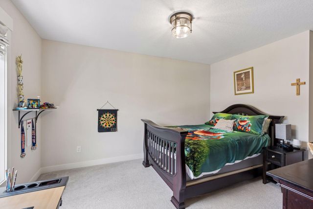 4867 Sonoma Court, Woodbury, MN 55129