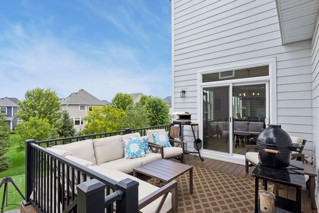 4867 Sonoma Court, Woodbury, MN 55129