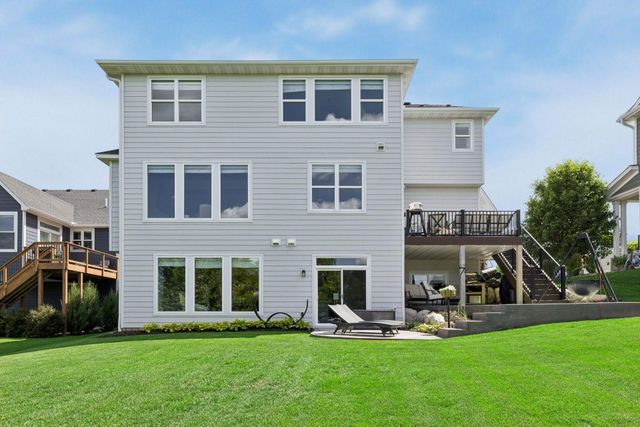 4867 Sonoma Court, Woodbury, MN 55129