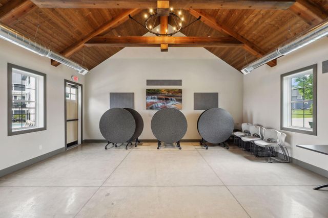 4867 Sonoma Court, Woodbury, MN 55129