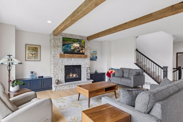4867 Sonoma Court, Woodbury, MN 55129