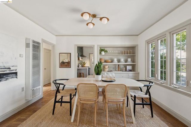 1229 Hopkins St, Berkeley, CA 94702