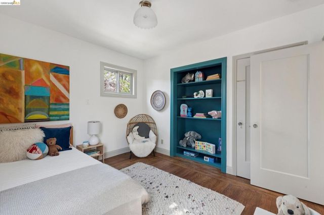 1229 Hopkins St, Berkeley, CA 94702