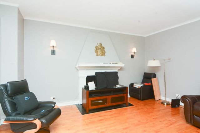 5516 N Kenmore Avenue 401, Chicago, IL 60640