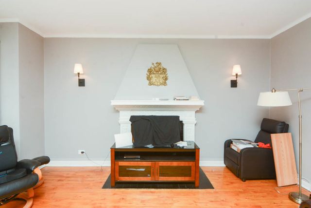 5516 N Kenmore Avenue 401, Chicago, IL 60640