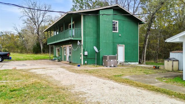 154 Possum Walk Loop, Huntsville, TX 77340