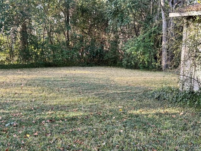 2652 FAIRMONT Road, Montgomery, AL 36111