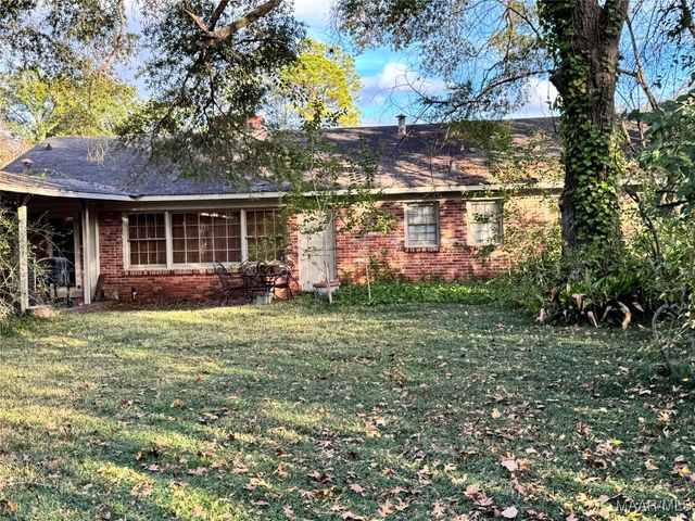 2652 FAIRMONT Road, Montgomery, AL 36111