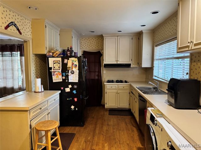 2652 FAIRMONT Road, Montgomery, AL 36111