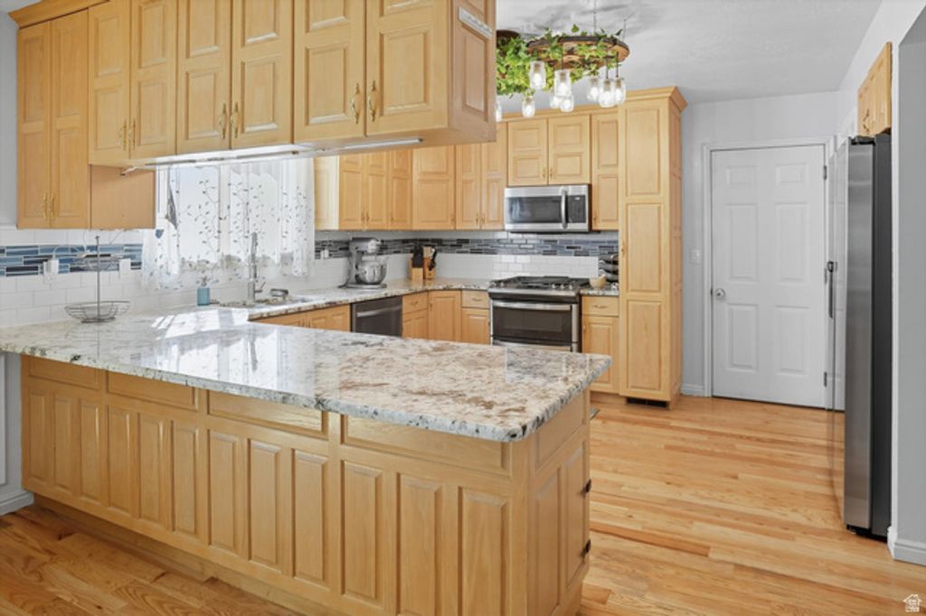 Image 14 of property listing at 770 E 350 S, Brigham City, UT 84302