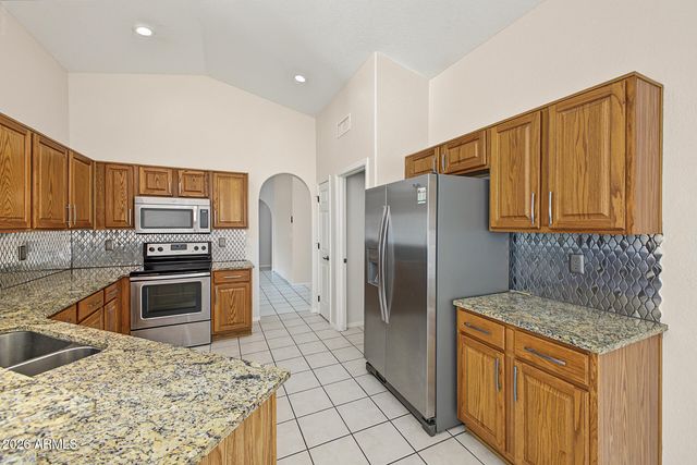 8386 N 107TH Drive, Peoria, AZ 85345