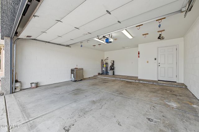 8386 N 107TH Drive, Peoria, AZ 85345