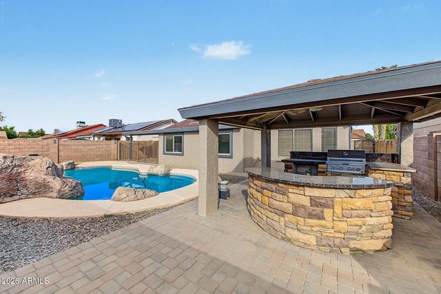 8386 N 107TH Drive, Peoria, AZ 85345