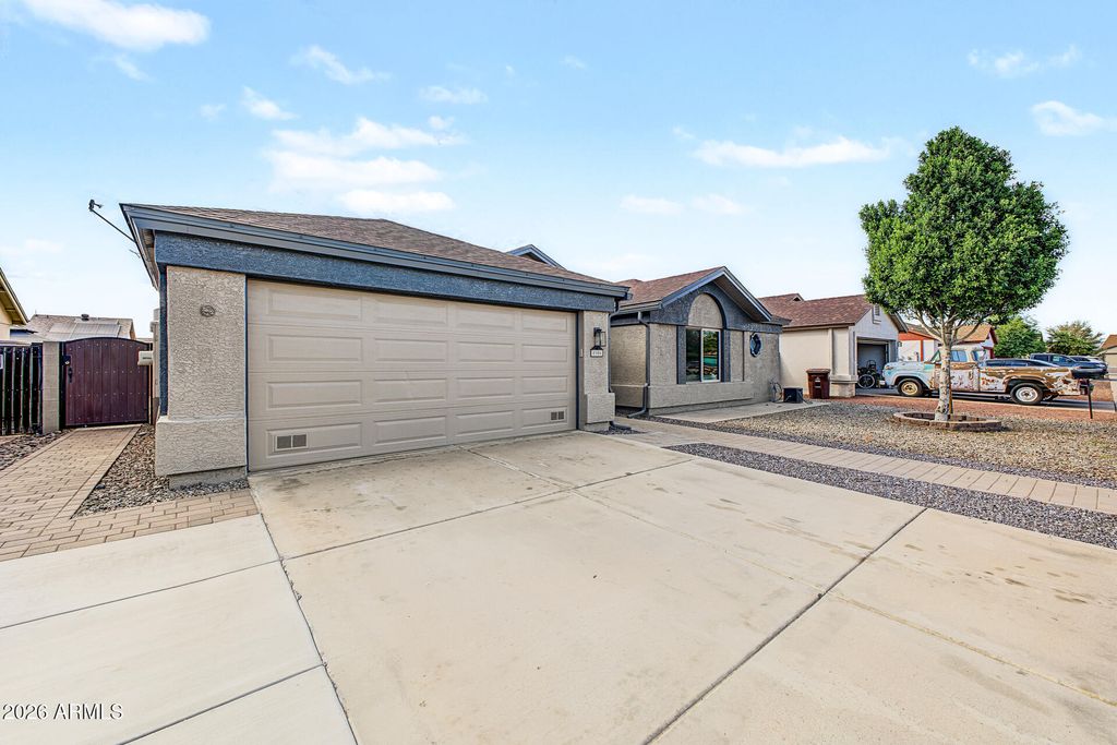 8386 N 107TH Drive, Peoria, AZ 85345 — photo 5