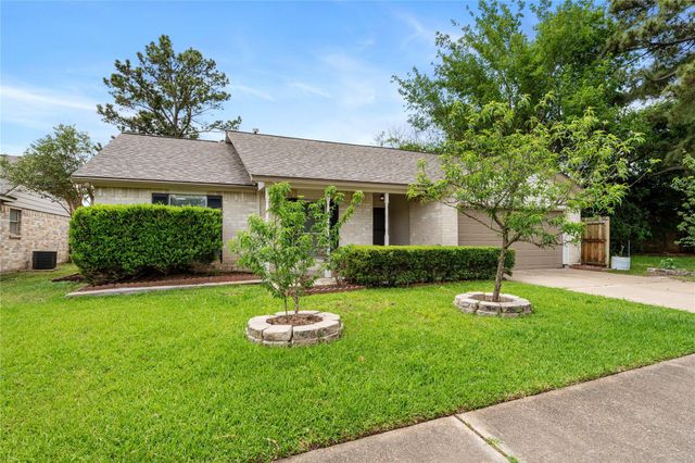 8219 Winding Meadow Court, Houston, TX 77040