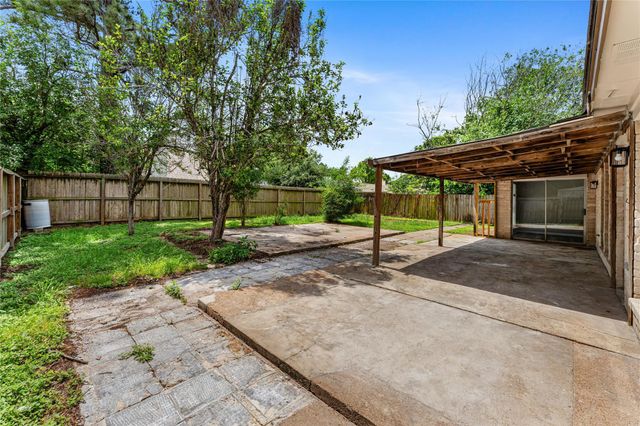 8219 Winding Meadow Court, Houston, TX 77040