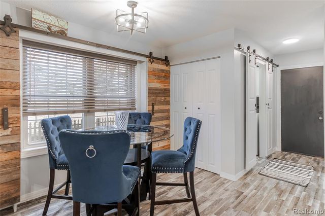 4587 N 5th Street, Luna Pier, MI 48157