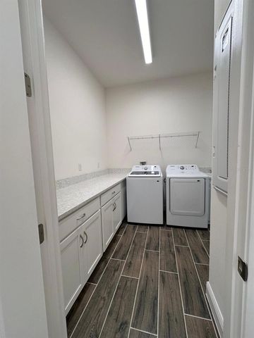 13724 LARKTON LANE, Orlando, FL 32832