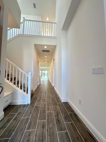 13724 LARKTON LANE, Orlando, FL 32832