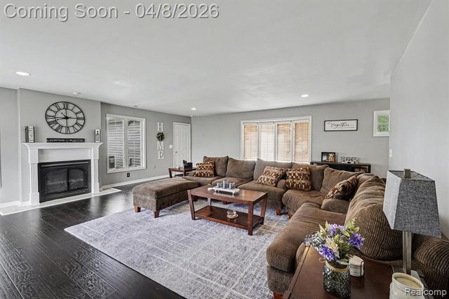 6399 Eastlawn Avenue, Clawson, MI 48346