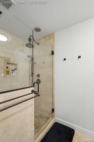 6399 Eastlawn Avenue, Clawson, MI 48346