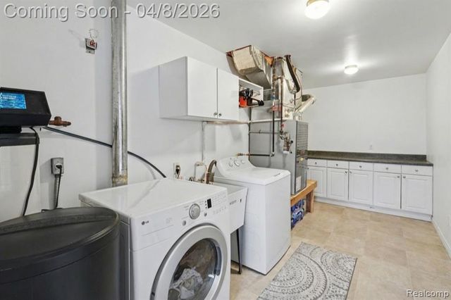 6399 Eastlawn Avenue, Clawson, MI 48346