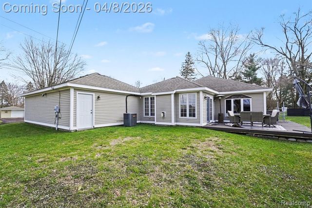 6399 Eastlawn Avenue, Clawson, MI 48346