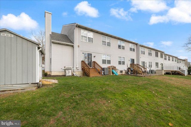 44 DEER RUN RD, Perkasie, PA 18944