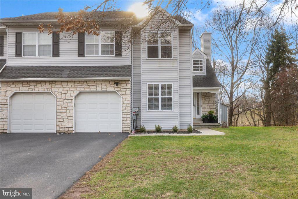 44 DEER RUN RD, Perkasie, PA 18944