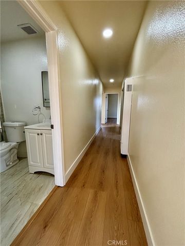 227 229 E 81st, Los Angeles, CA 90003