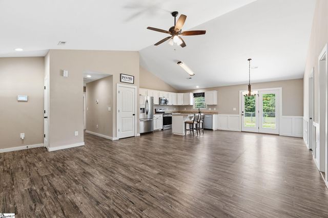 285 Metric Road, Laurens, SC 29630