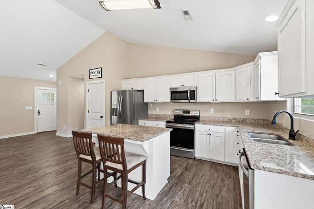 285 Metric Road, Laurens, SC 29630