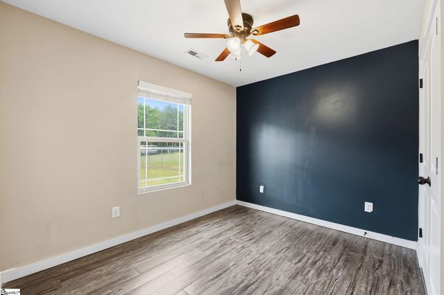285 Metric Road, Laurens, SC 29630