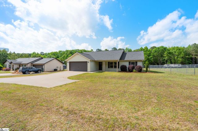 285 Metric Road, Laurens, SC 29630