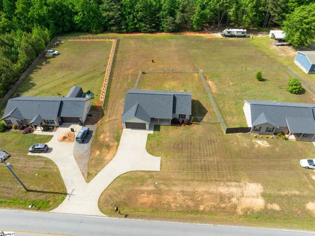 285 Metric Road, Laurens, SC 29630